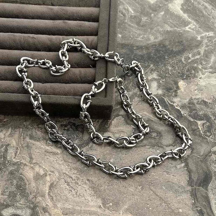 ست گردنبند و دستبند میخ CARTIER {کد۱۰۳۲}