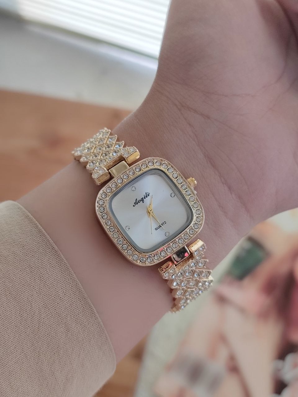 ساعت زنانه مارک Aoqili 5757505 - رنگ: 1