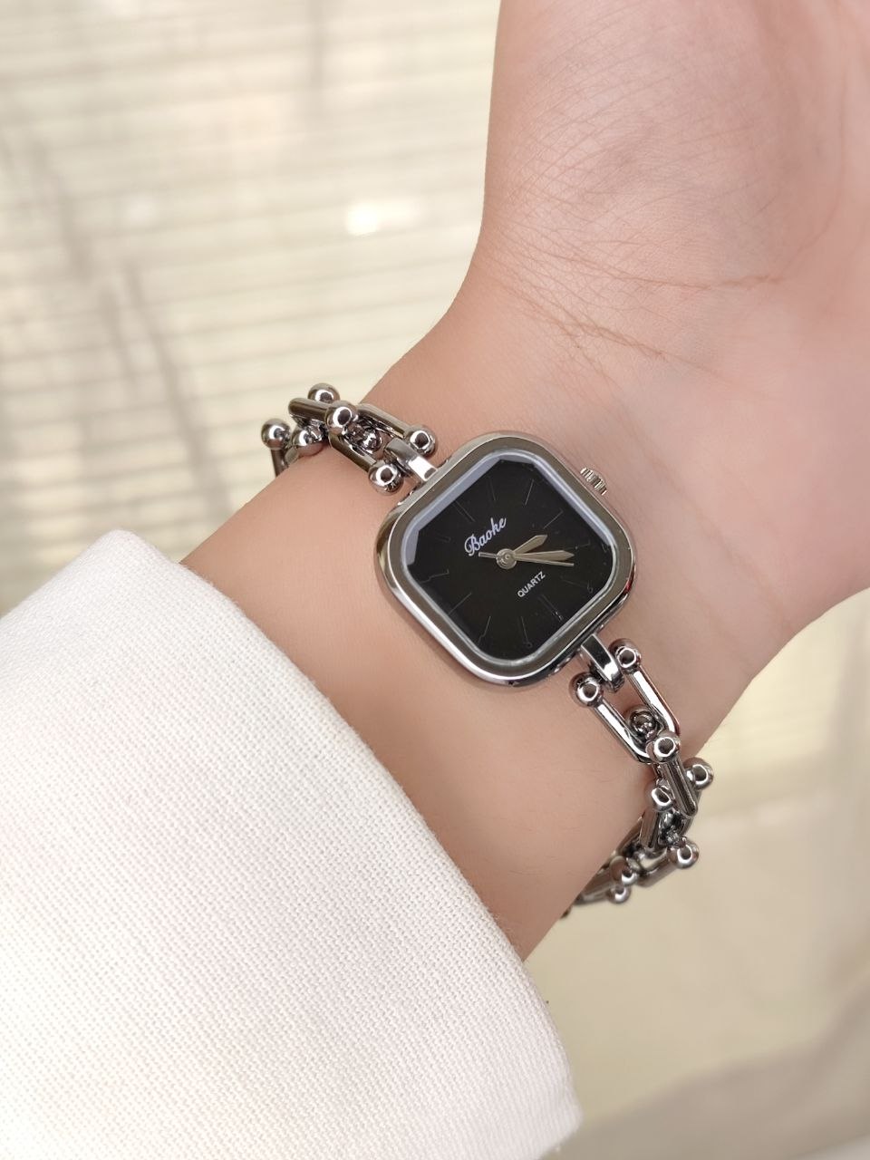 ساعت فلزی زنانه تیفانی مارک baoke 9007843 - رنگ: 7