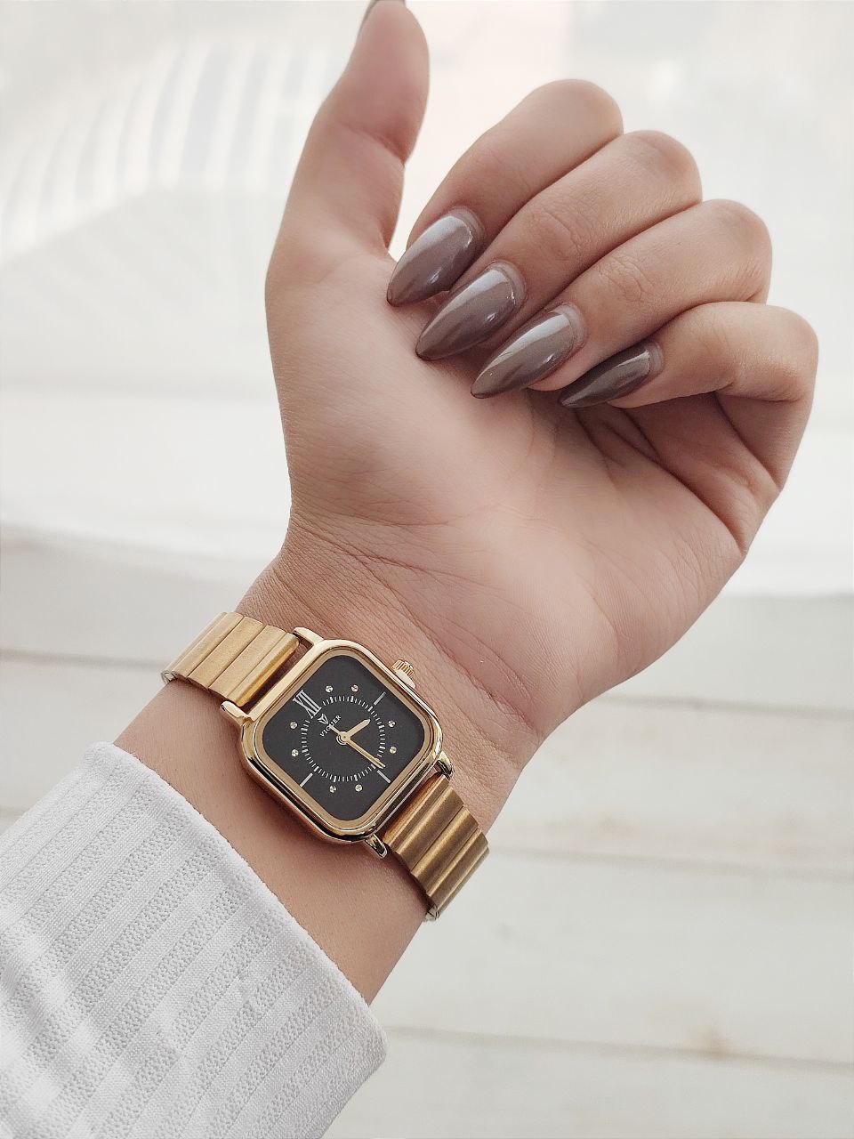 ساعت زنانه مارک ویگور 4805004356 - رنگ: 4