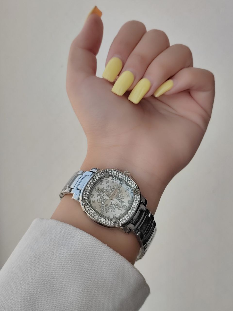 ساعت زنانه الینا 2502702421 - رنگ: 2