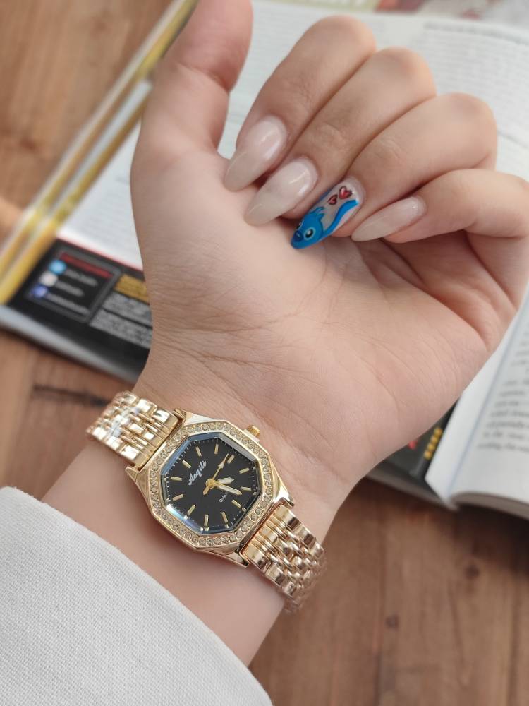 ساعت زنانه مارک Aoqili 7503571 - رنگ: 7