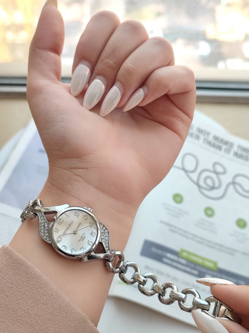 ساعت زنانه مارک HONGRUI 4008164 - رنگ: 4