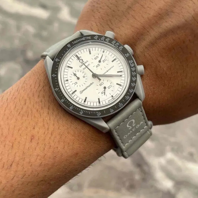 ساعت امگا سواچ SPEED MASTER {کد۱۰۲۶}